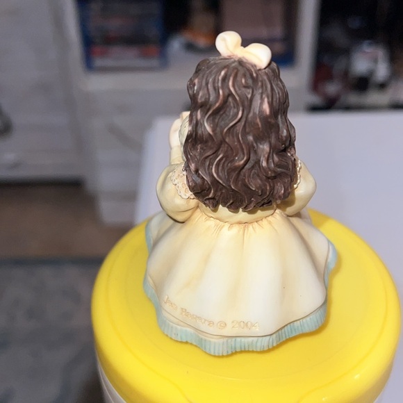 Jan Hagara collectibles Becky Marie Club Figurine C 22352 #278 - Picture 4 of 8